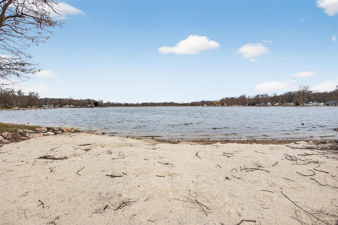 769 Bellflower, Brooklyn, MI, 49230-8902