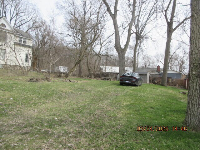 1224 E Main Street, Kalamazoo, MI, 49048-1827