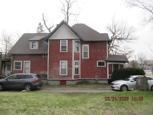1224 E Main Street, Kalamazoo, MI, 49048-1827