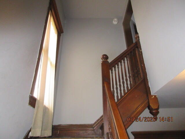 1224 E Main Street, Kalamazoo, MI, 49048-1827