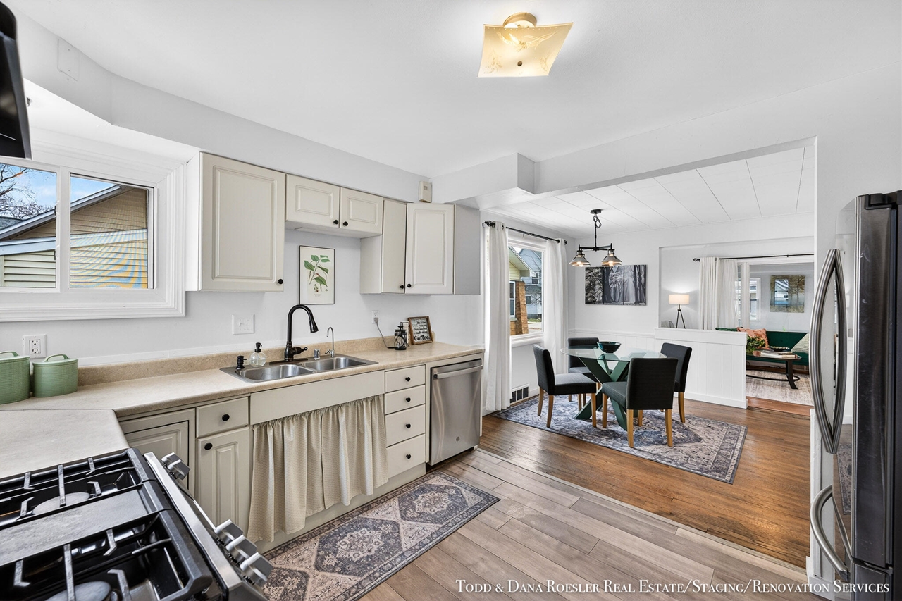 47 Banner Street, Grand Rapids, MI, 49507-2905