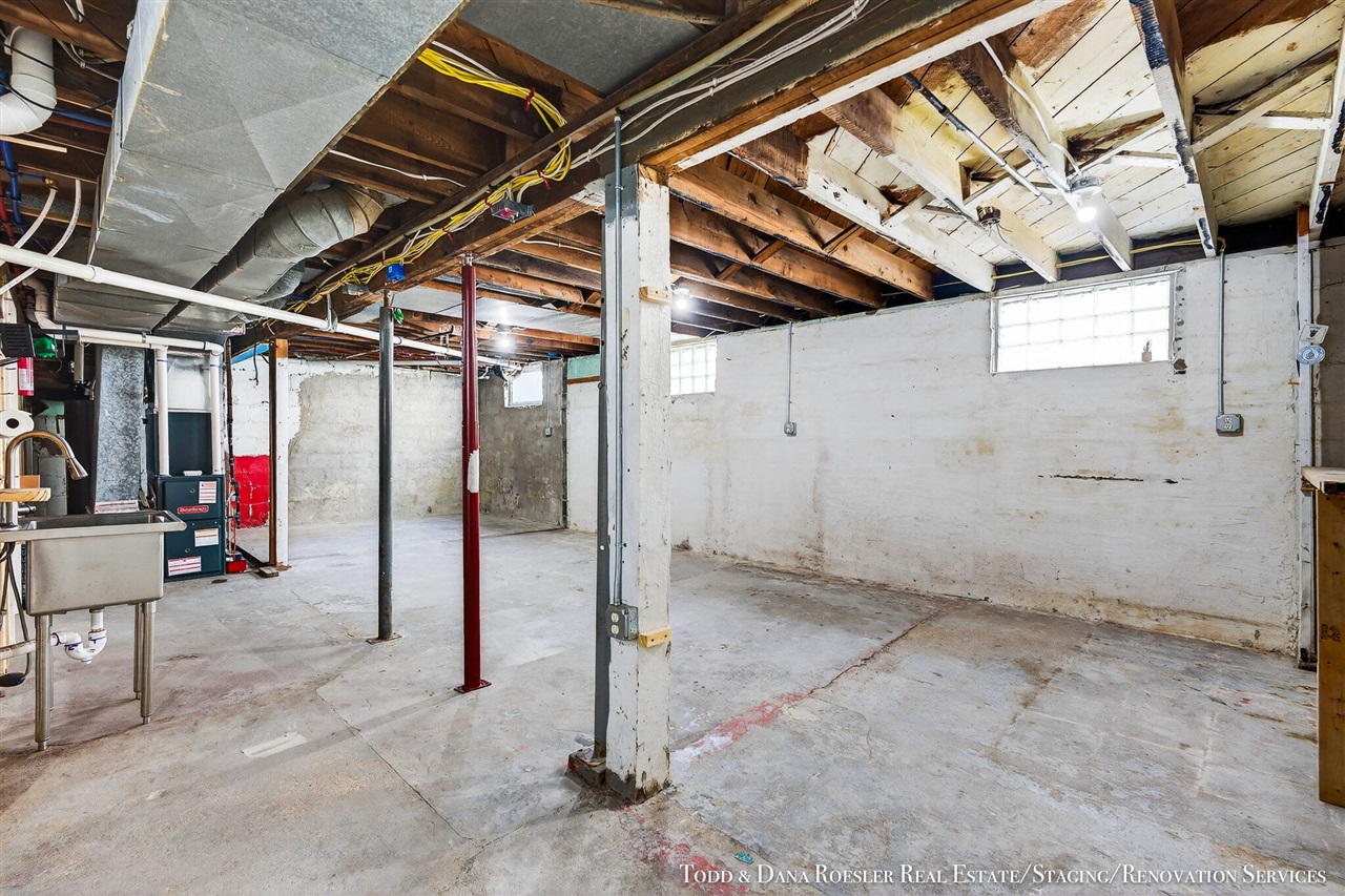 47 Banner Street, Grand Rapids, MI, 49507-2905