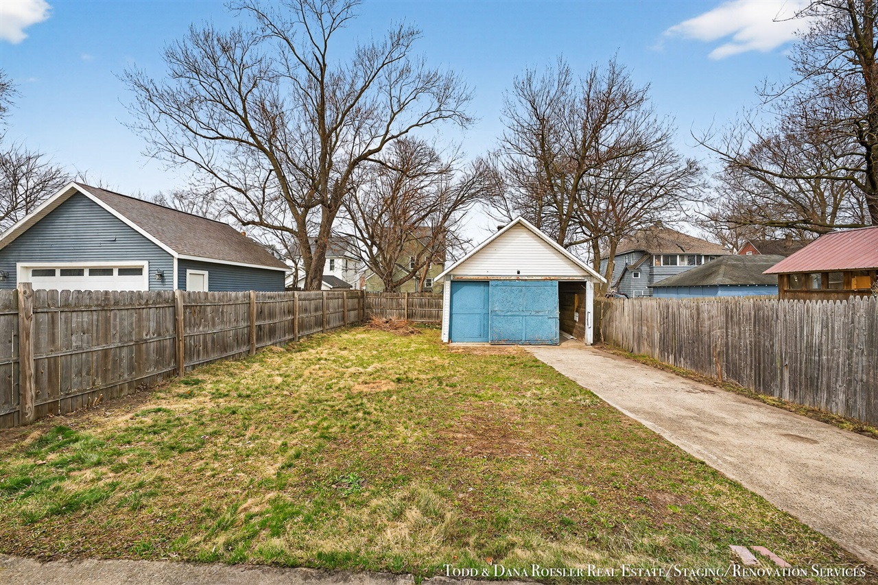 47 Banner Street, Grand Rapids, MI, 49507-2905