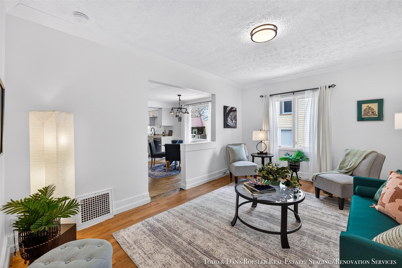 47 Banner Street, Grand Rapids, MI, 49507-2905