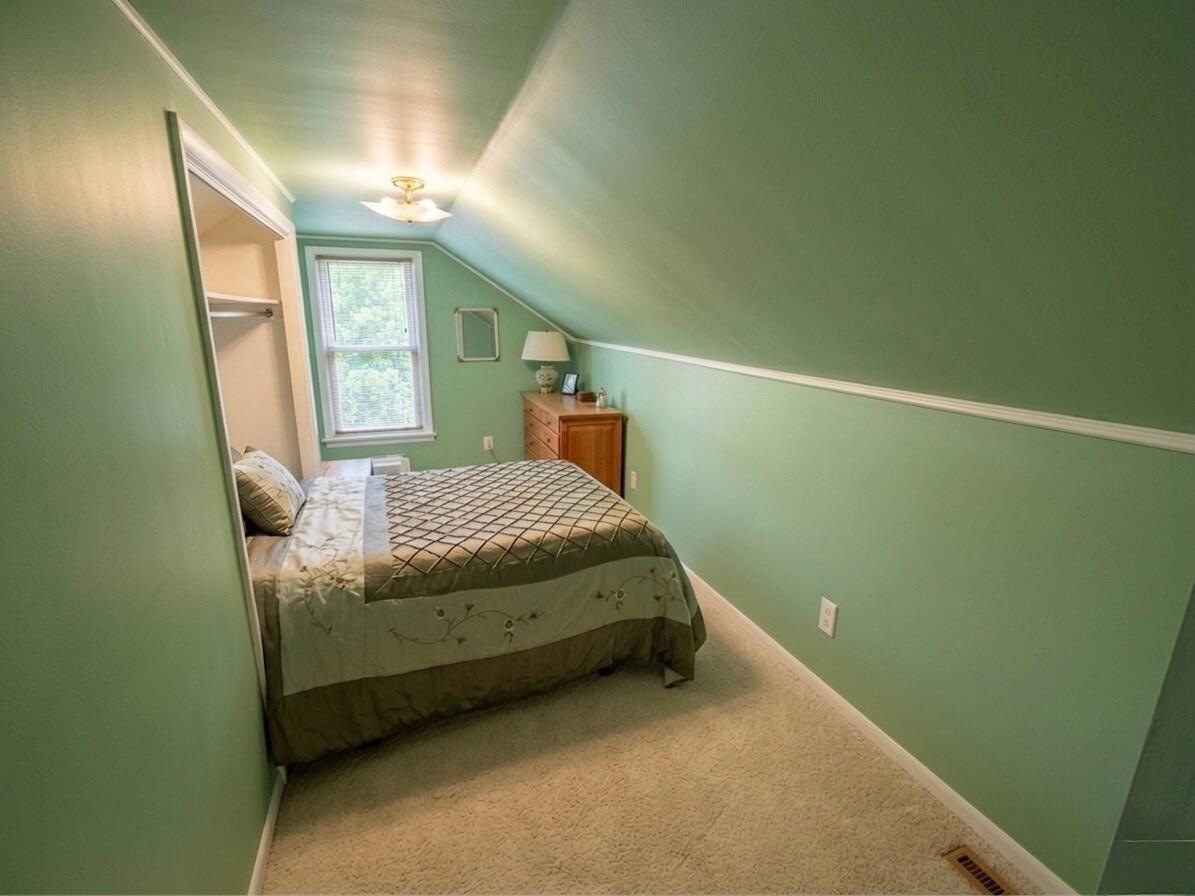 4409 W 1 Mile Road, White Cloud, MI, 49349-9723