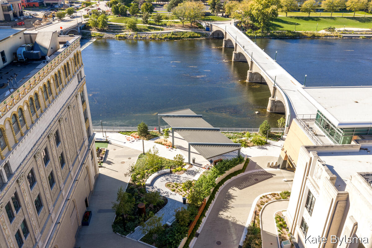 144 Oakes Street UNIT&nbsp;2002, Grand Rapids, MI, 49503-3155