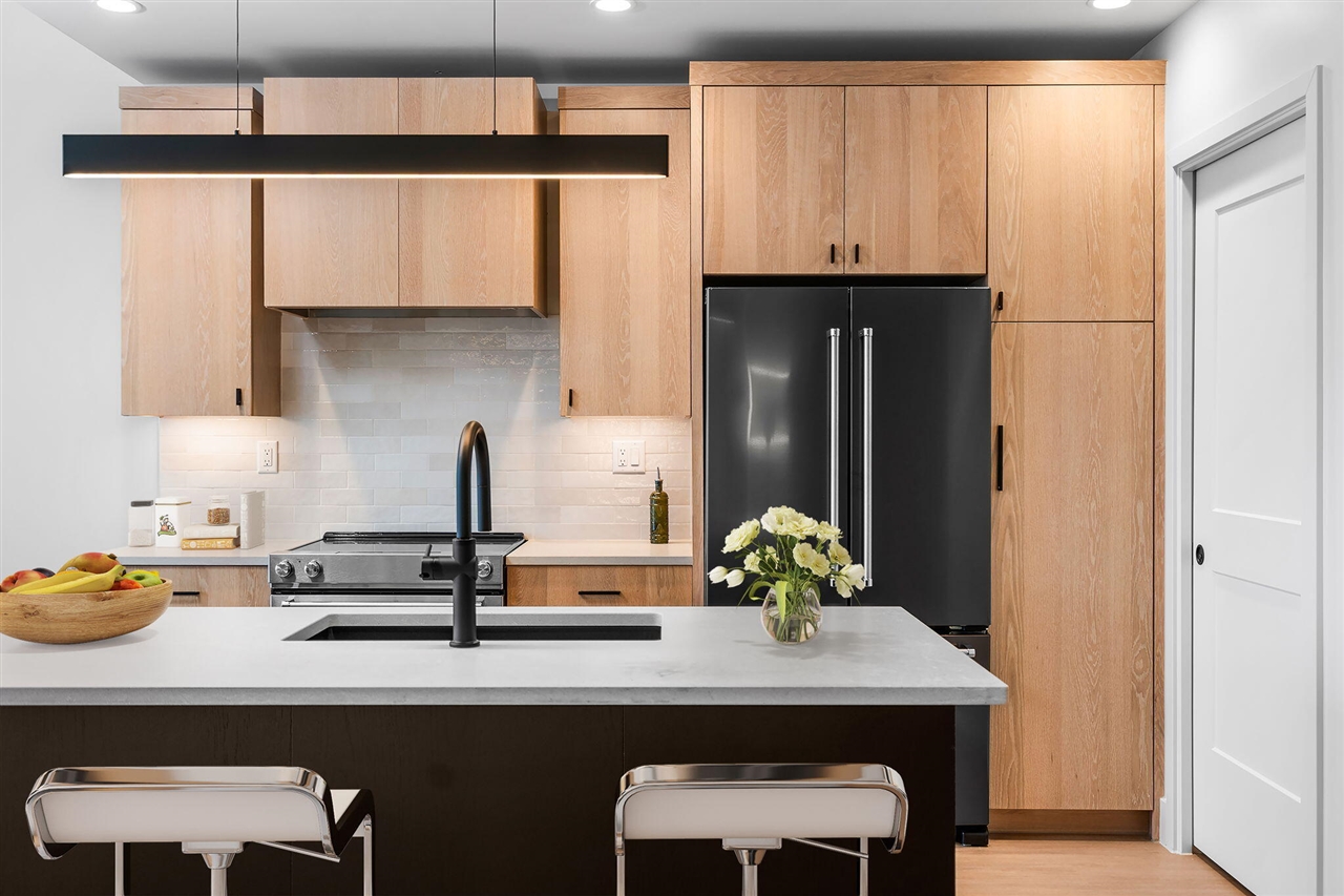 144 Oakes Street UNIT&nbsp;2002, Grand Rapids, MI, 49503-3155