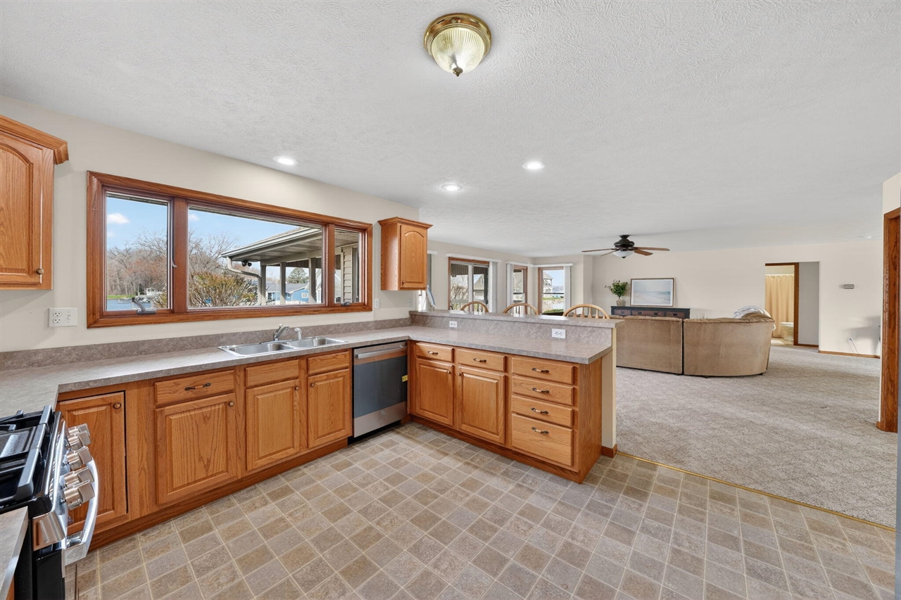 62546 Diamond View Drive, Cassopolis, MI, 49031-9316