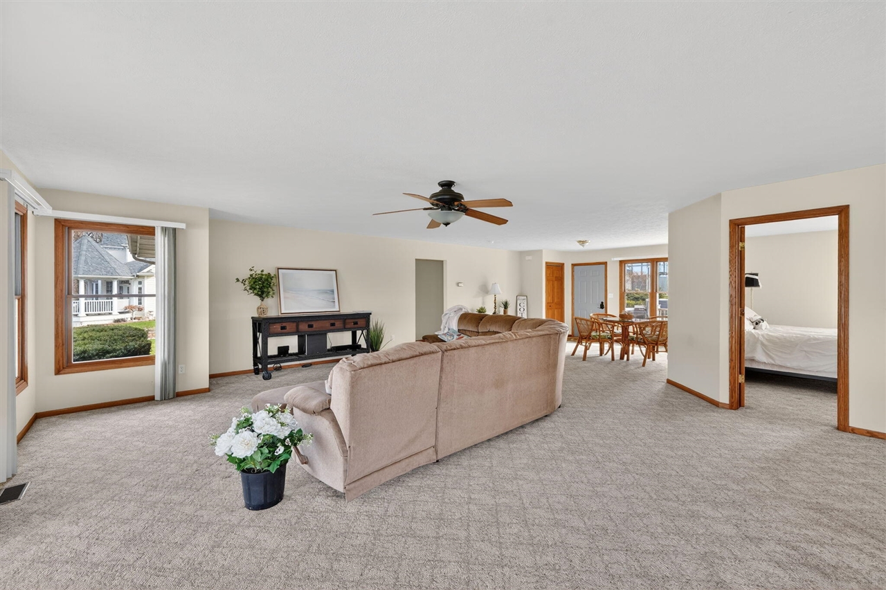 62546 Diamond View Drive, Cassopolis, MI, 49031-9316