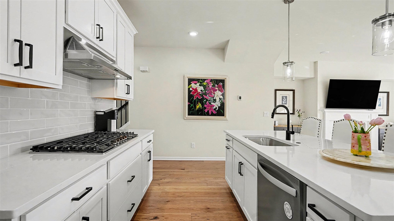 5512 E Spaniel Drive, Ann Arbor, MI, 48108