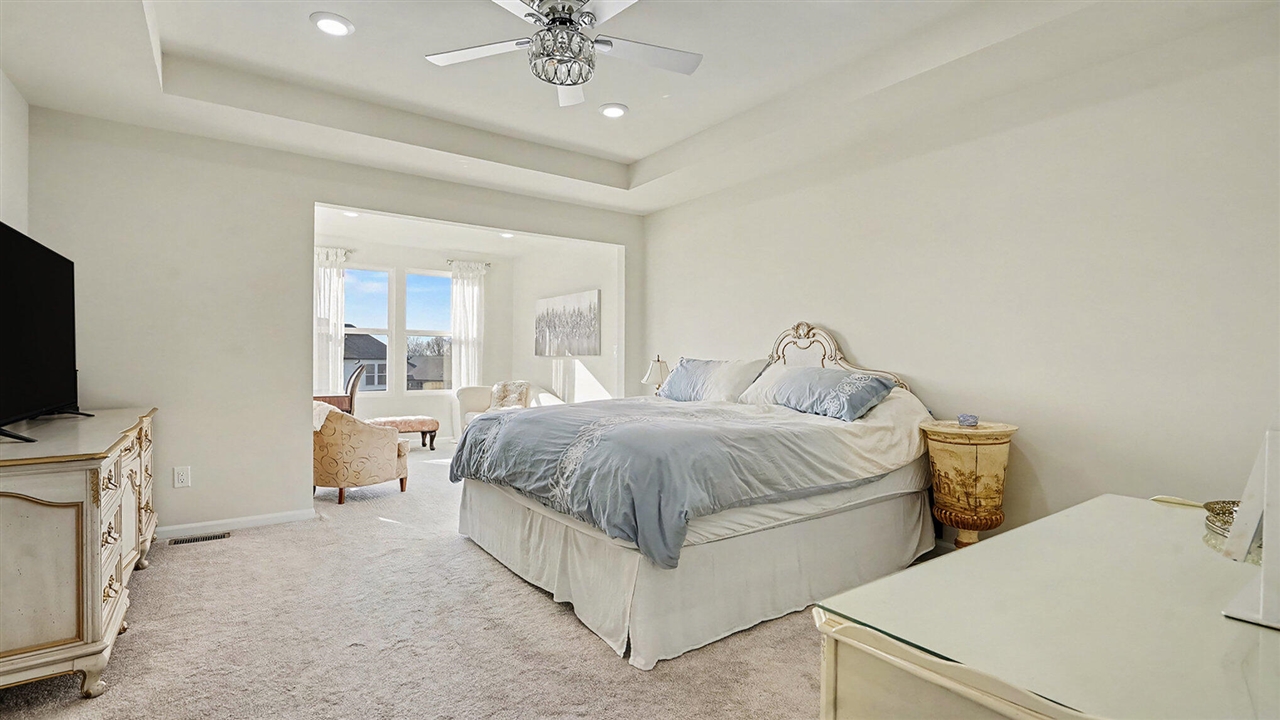 5512 E Spaniel Drive, Ann Arbor, MI, 48108