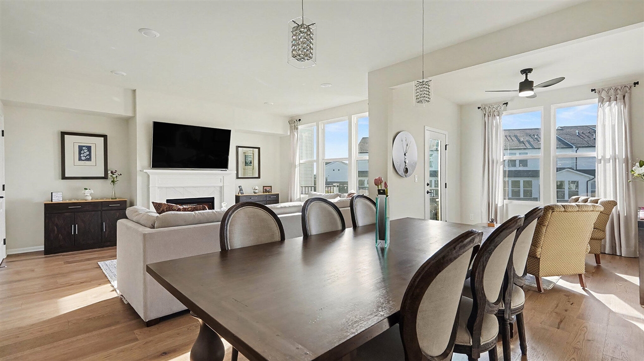 5512 E Spaniel Drive, Ann Arbor, MI, 48108