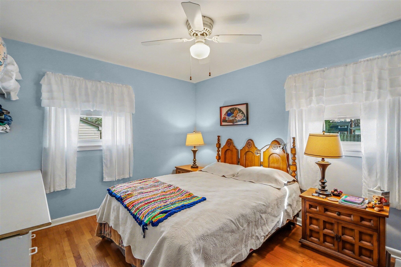 418 Larkspur Avenue, Portage, MI, 49002-6244