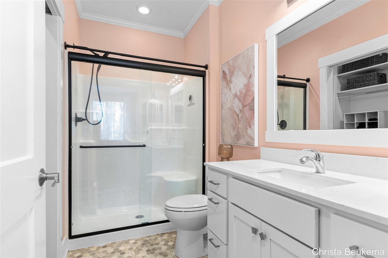 2368 Watertown Way, Grand Rapids, MI, 49505