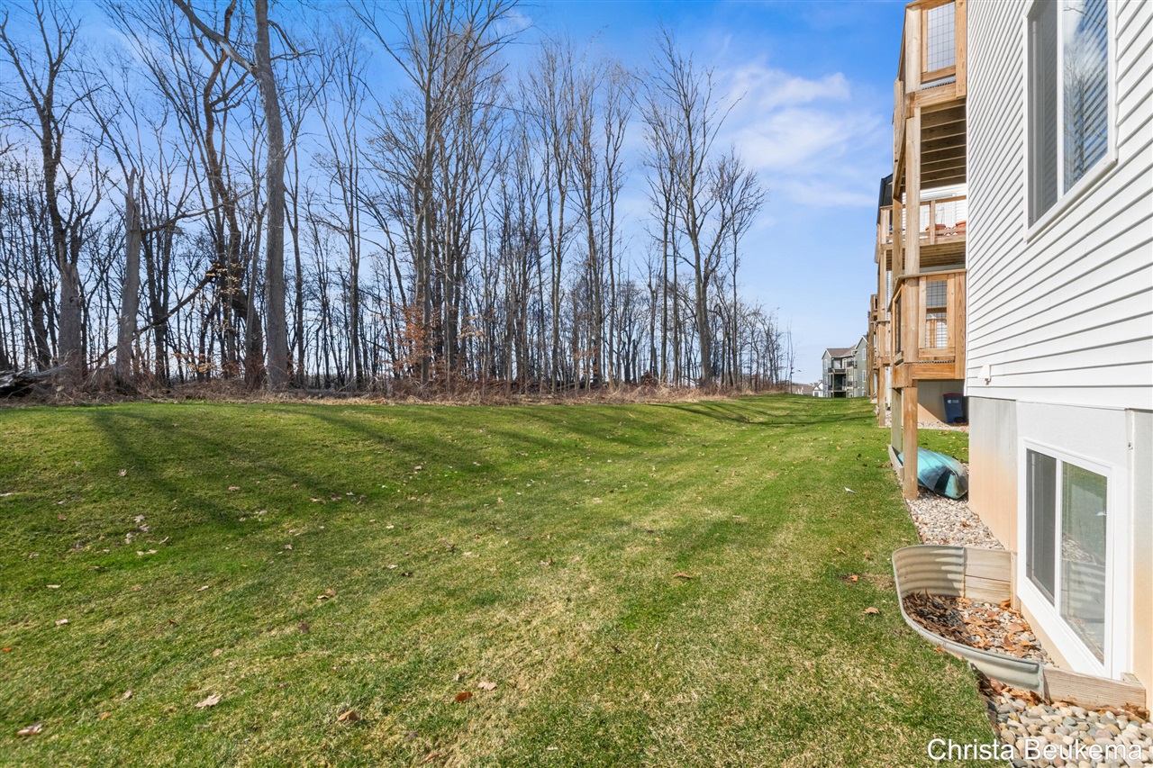 2368 Watertown Way, Grand Rapids, MI, 49505