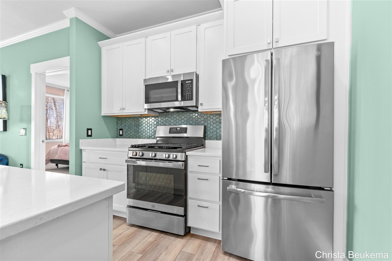 2368 Watertown Way, Grand Rapids, MI, 49505