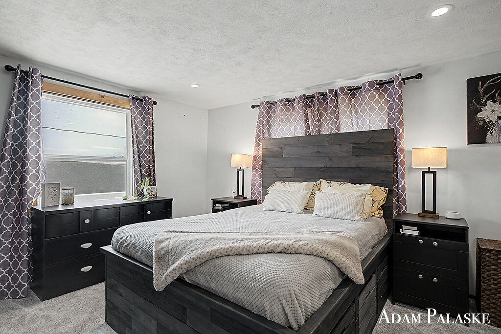 8457 Brower Lake Drive, Rockford, MI, 49341-9346