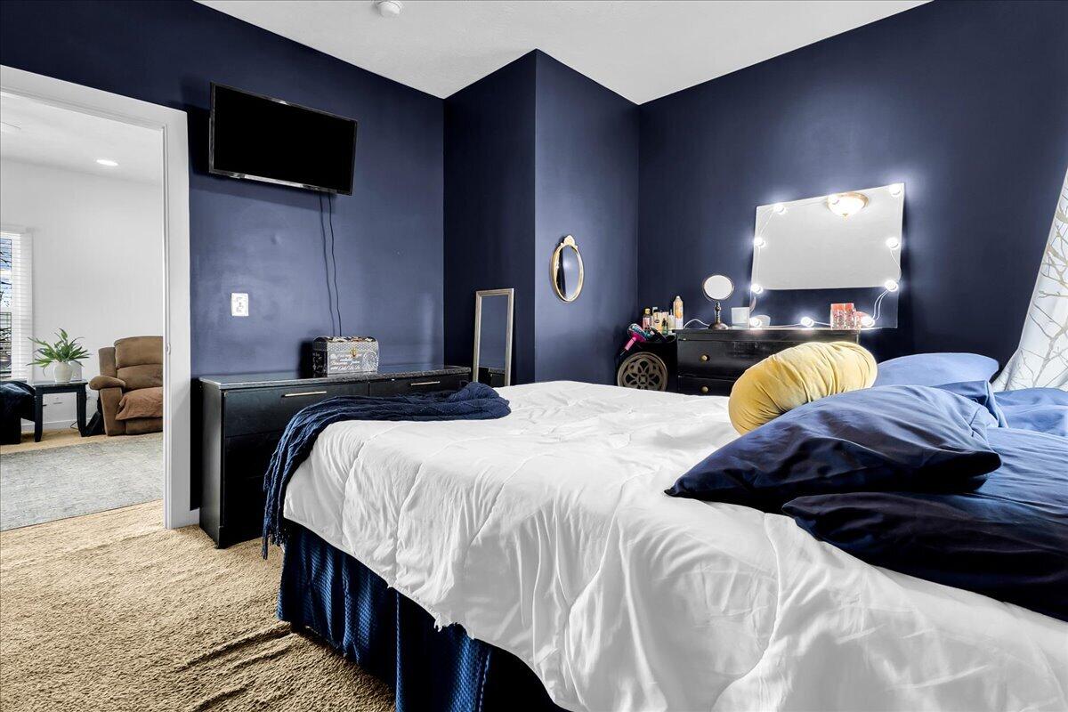 1115 Adams Street, Grand Rapids, MI, 49507-1947