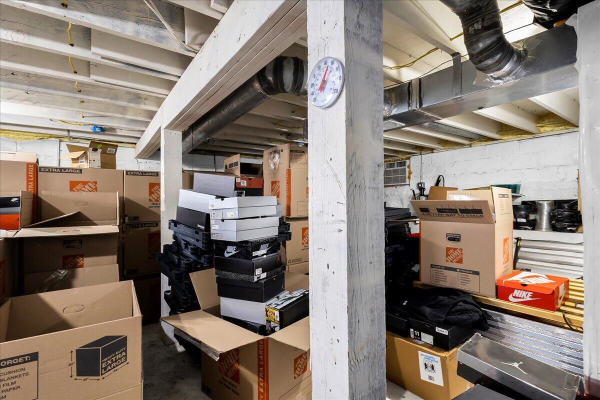 1115 Adams Street, Grand Rapids, MI, 49507-1947