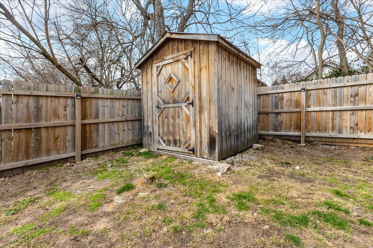 1115 Adams Street, Grand Rapids, MI, 49507-1947