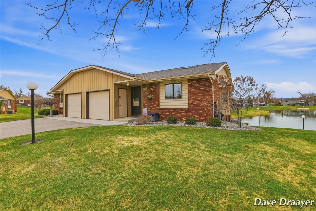709 Waterview Court, Grandville, MI, 49418-9460