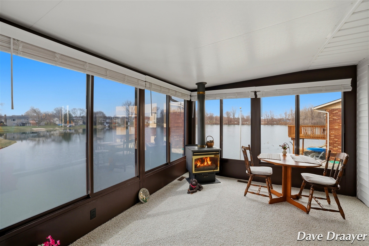 709 Waterview Court, Grandville, MI, 49418-9460