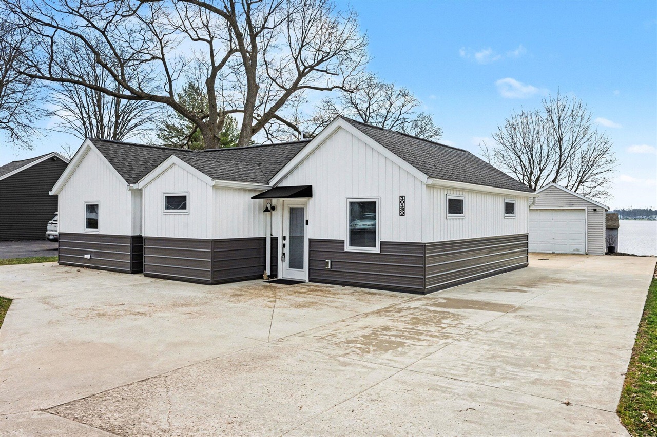 10139 Woodlawn Drive, Portage, MI, 49002