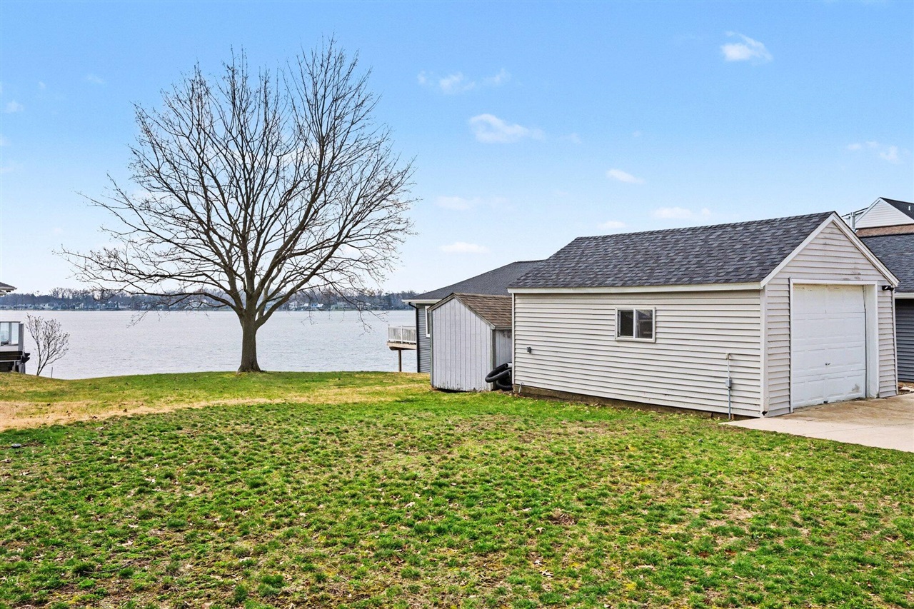 10139 Woodlawn Drive, Portage, MI, 49002