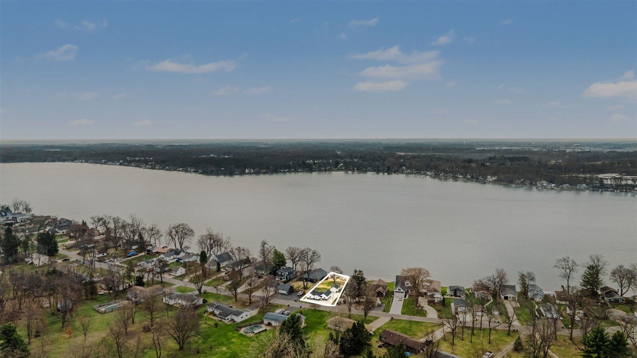 10139 Woodlawn Drive, Portage, MI, 49002