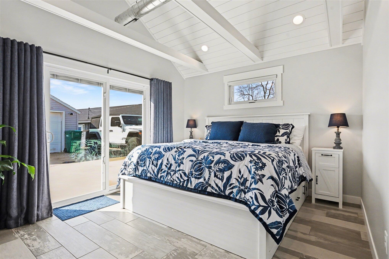 10139 Woodlawn Drive, Portage, MI, 49002