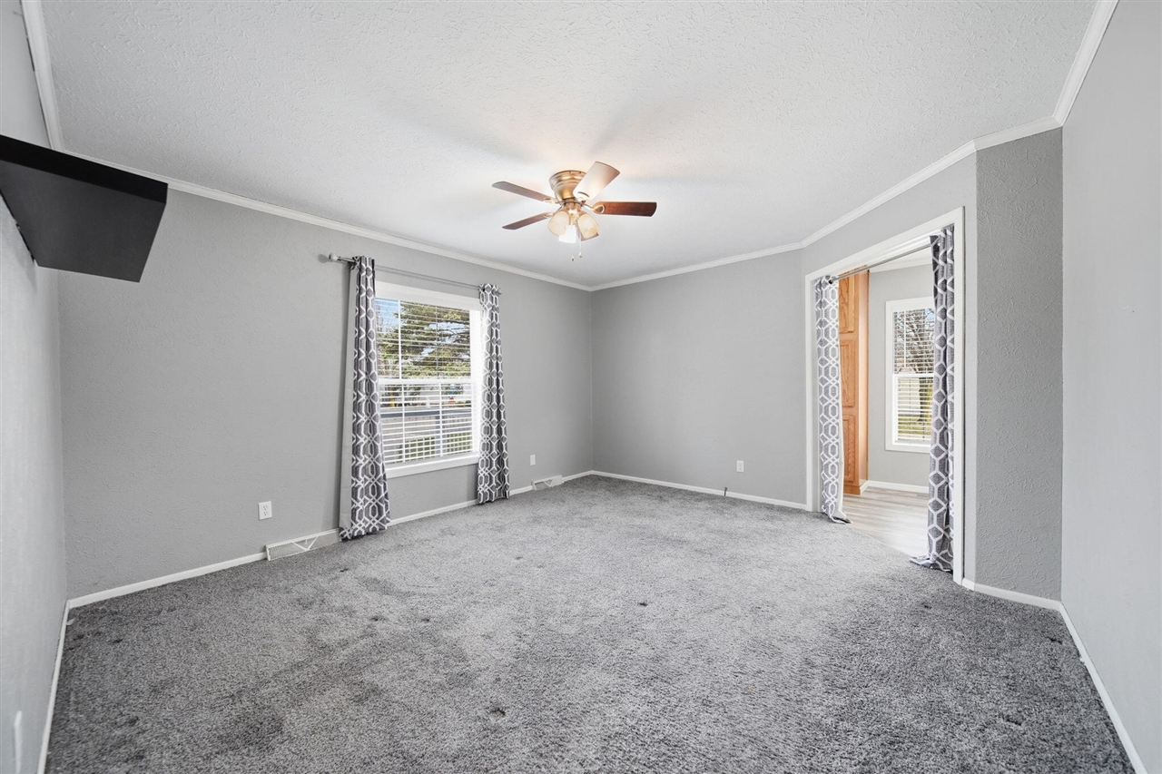 701 Missouri River Drive, Adrian, MI, 49221-3780