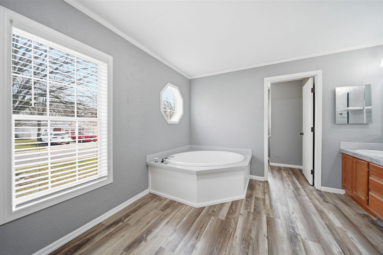 701 Missouri River Drive, Adrian, MI, 49221-3780