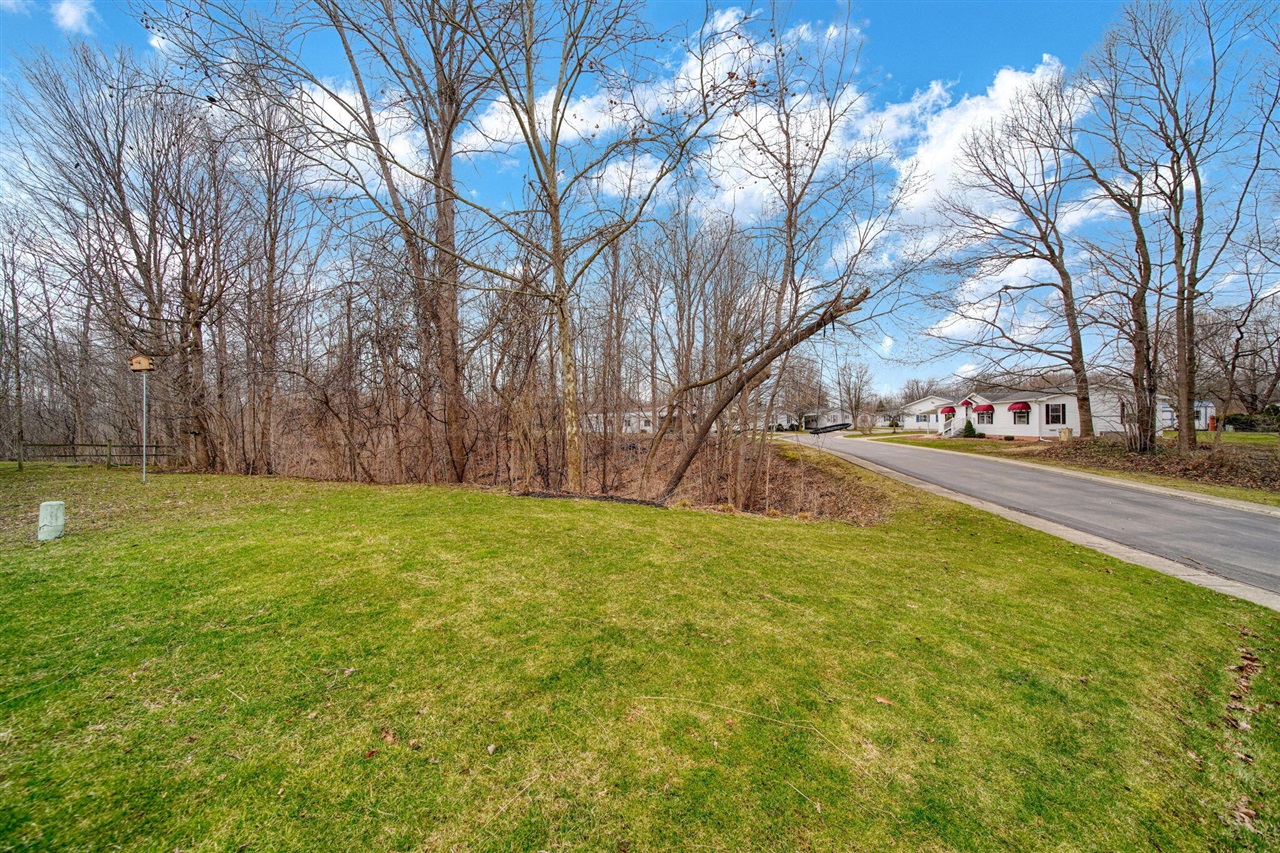 701 Missouri River Drive, Adrian, MI, 49221-3780