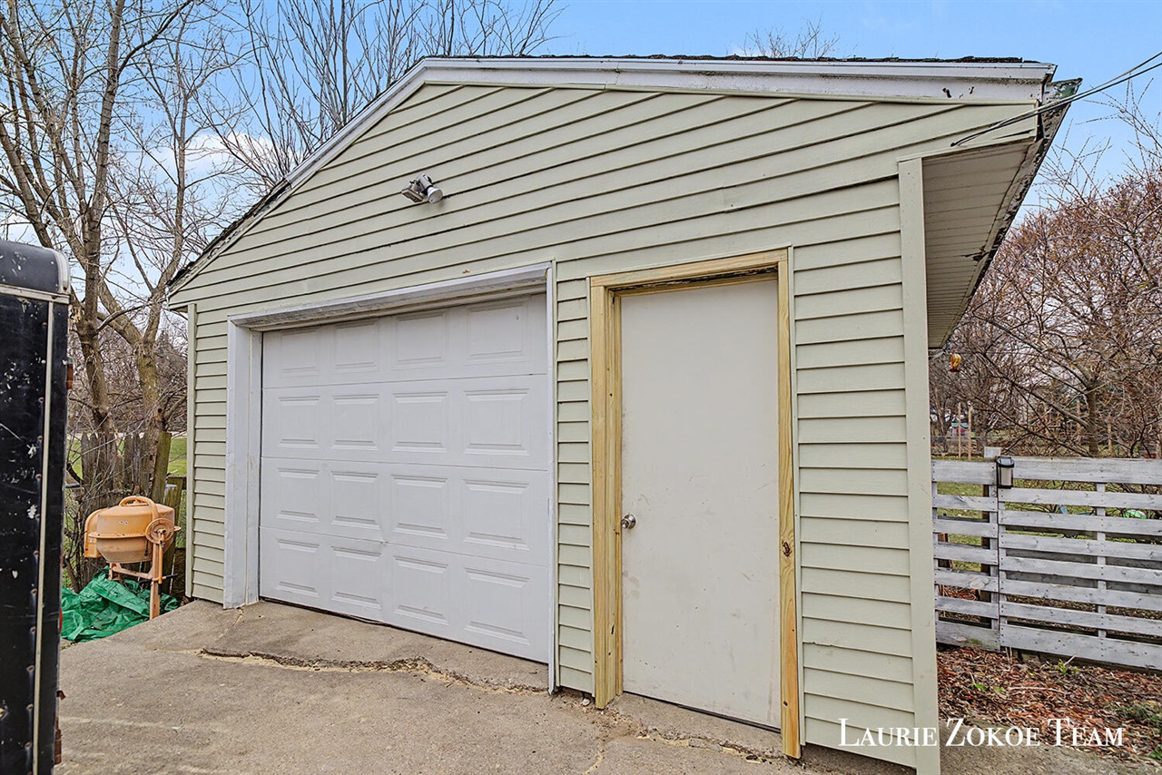 2673 Hague Avenue, Wyoming, MI, 49519-2335