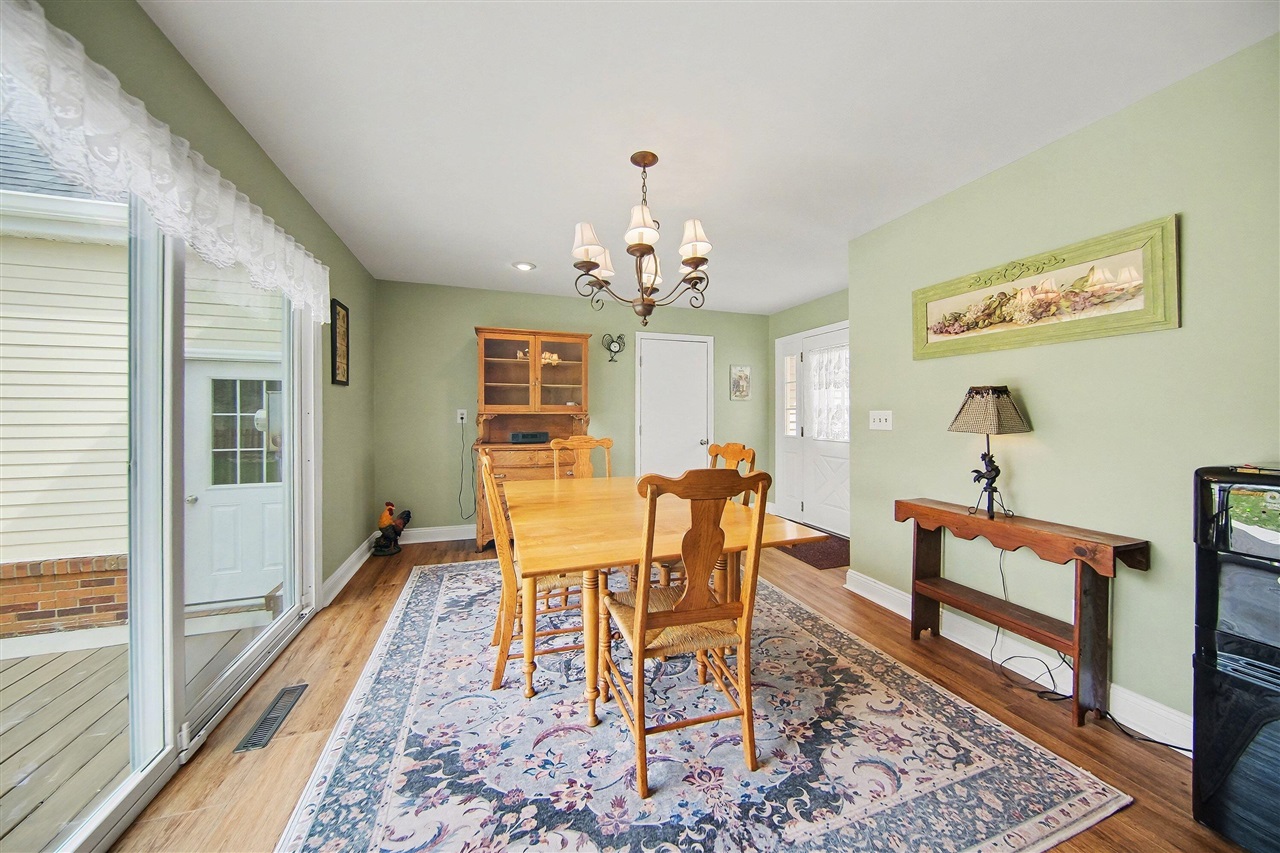 19840 Queens Court, Manchester, MI, 48158-8543