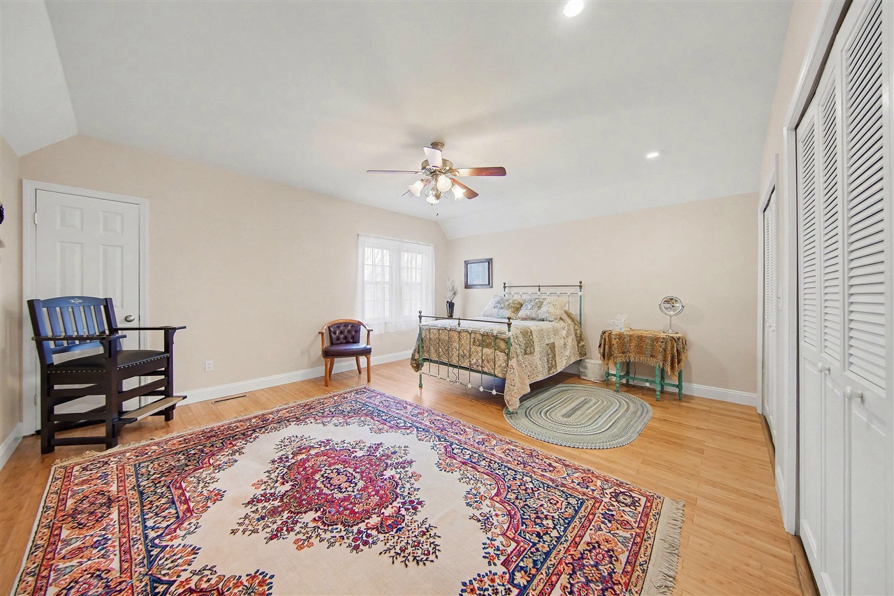 19840 Queens Court, Manchester, MI, 48158-8543