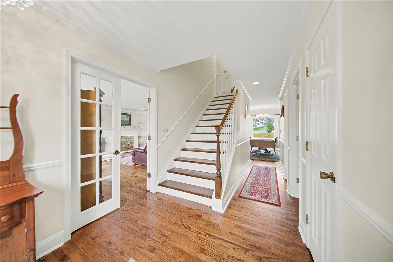 19840 Queens Court, Manchester, MI, 48158-8543