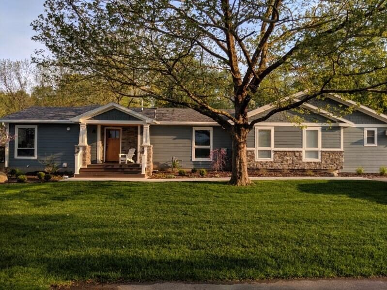 Hillsdale, MI, 49242