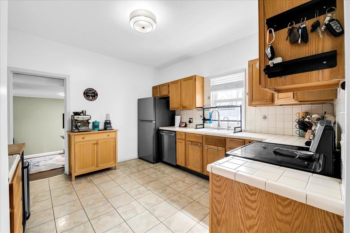 3116 Horton Street, Ferndale, MI, 48220-1025