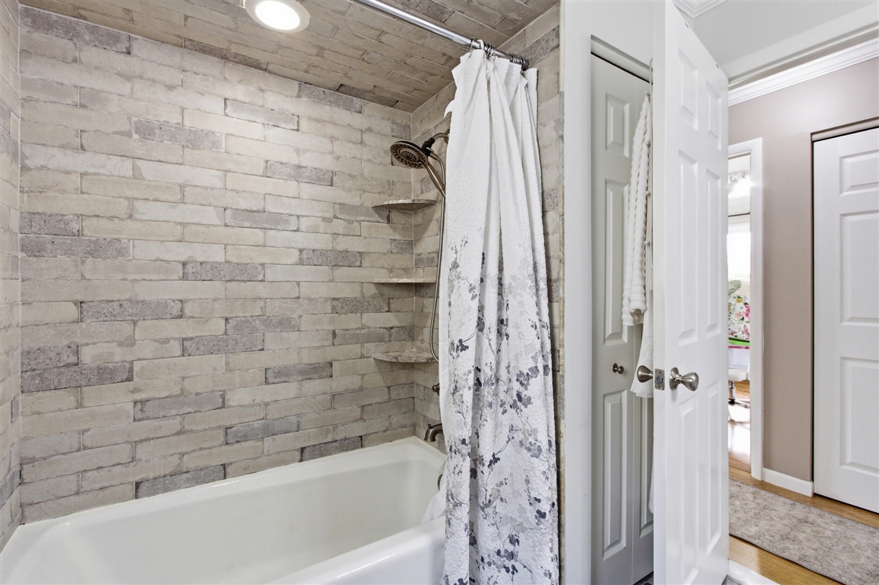 871 Vanderpool Drive, Troy, MI, 48083-5155