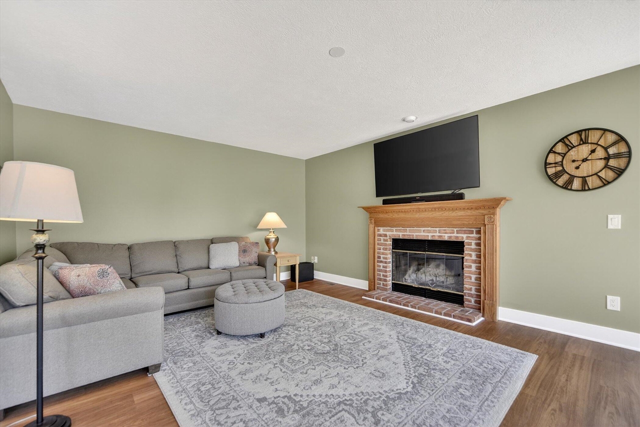 12800 S Wright Road, Eagle, MI, 48822-9507