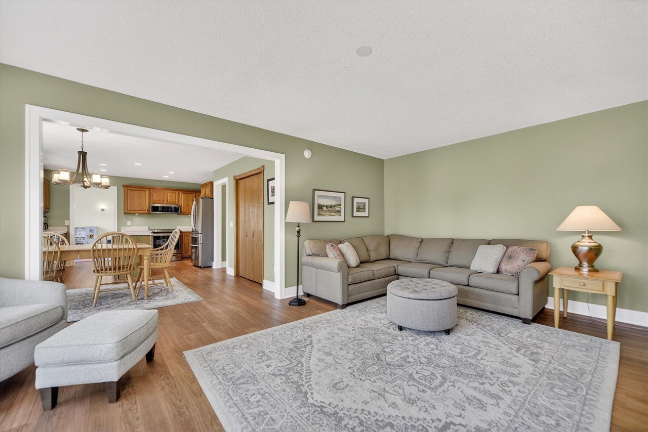 12800 S Wright Road, Eagle, MI, 48822-9507