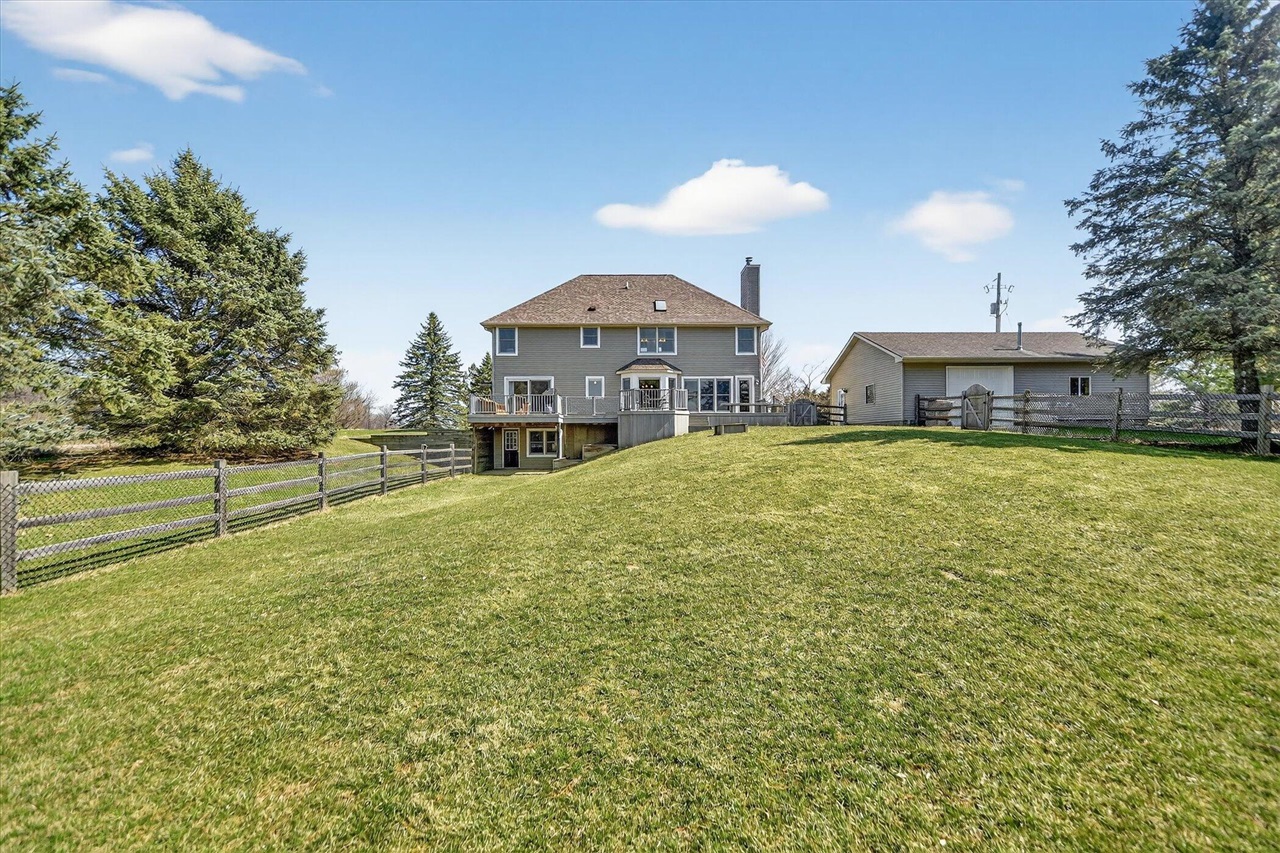 12800 S Wright Road, Eagle, MI, 48822-9507