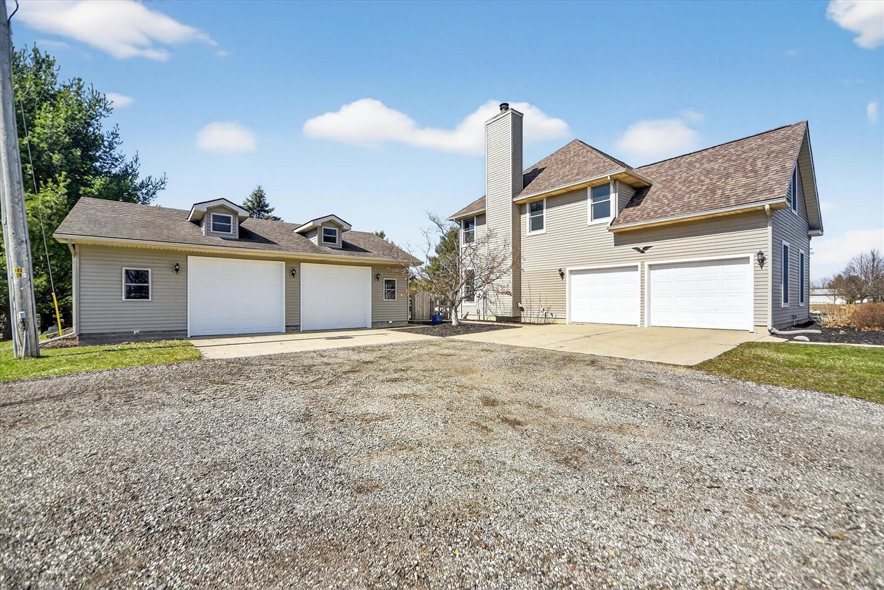 12800 S Wright Road, Eagle, MI, 48822-9507