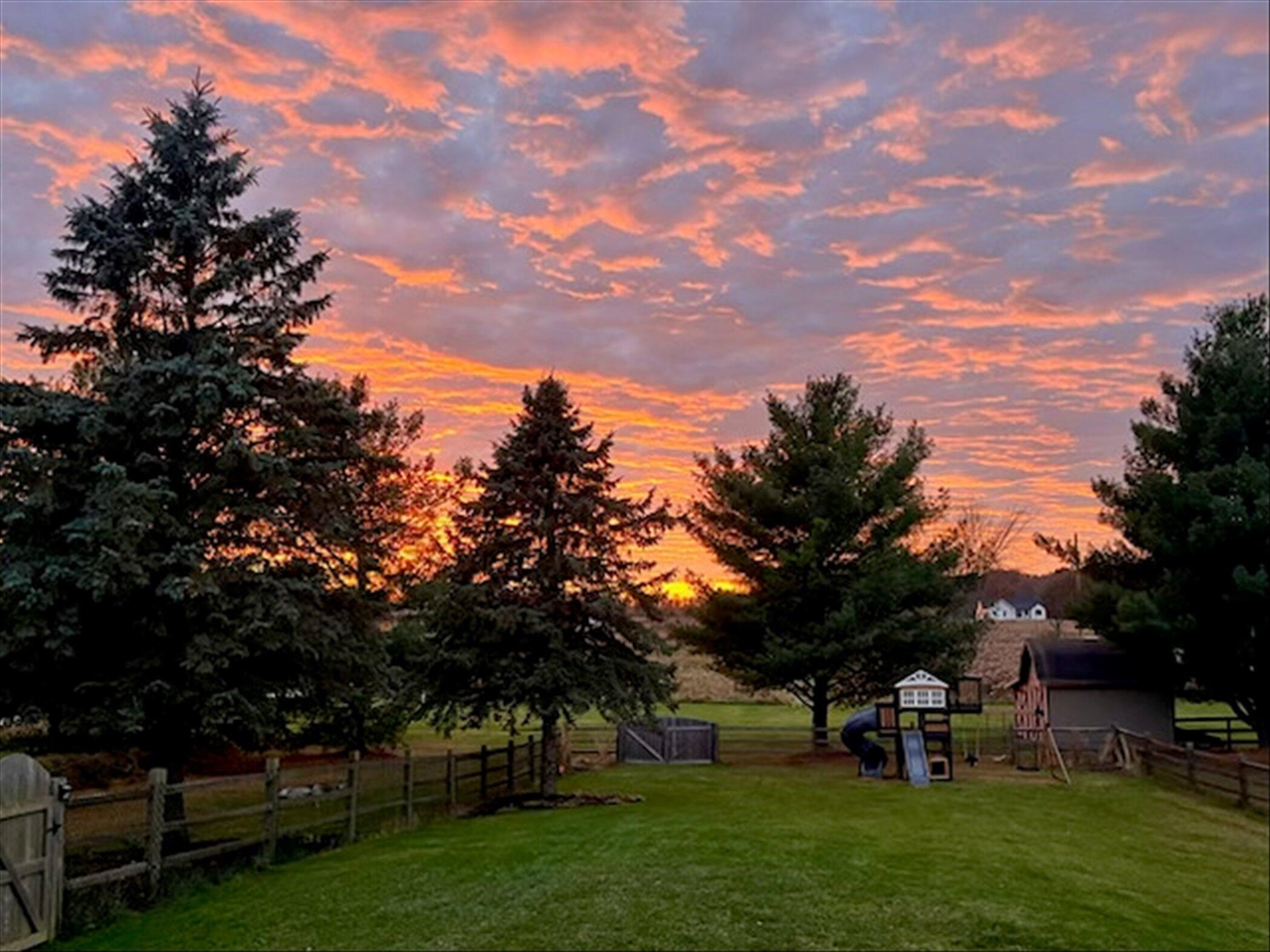 12800 S Wright Road, Eagle, MI, 48822-9507