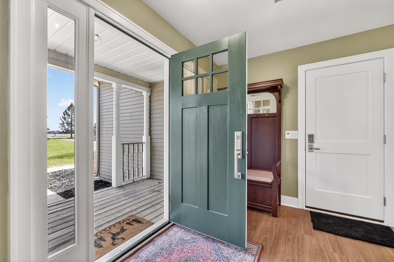 12800 S Wright Road, Eagle, MI, 48822-9507