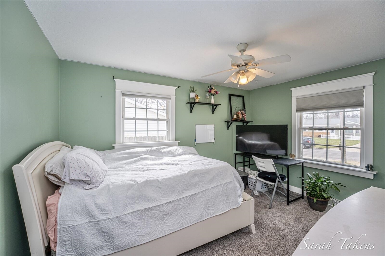 3766 Parkland Avenue, Wyoming, MI, 49509-3809