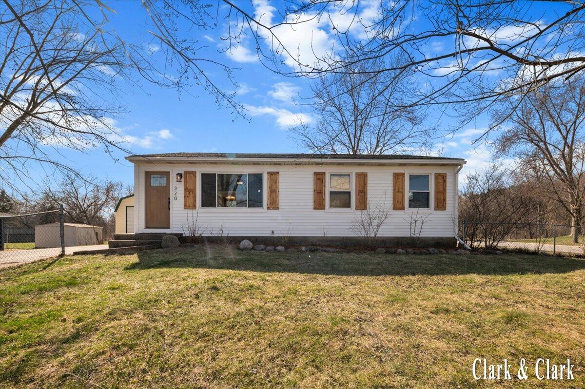 320 Roberta Jayne Drive, Lowell, MI, 49331