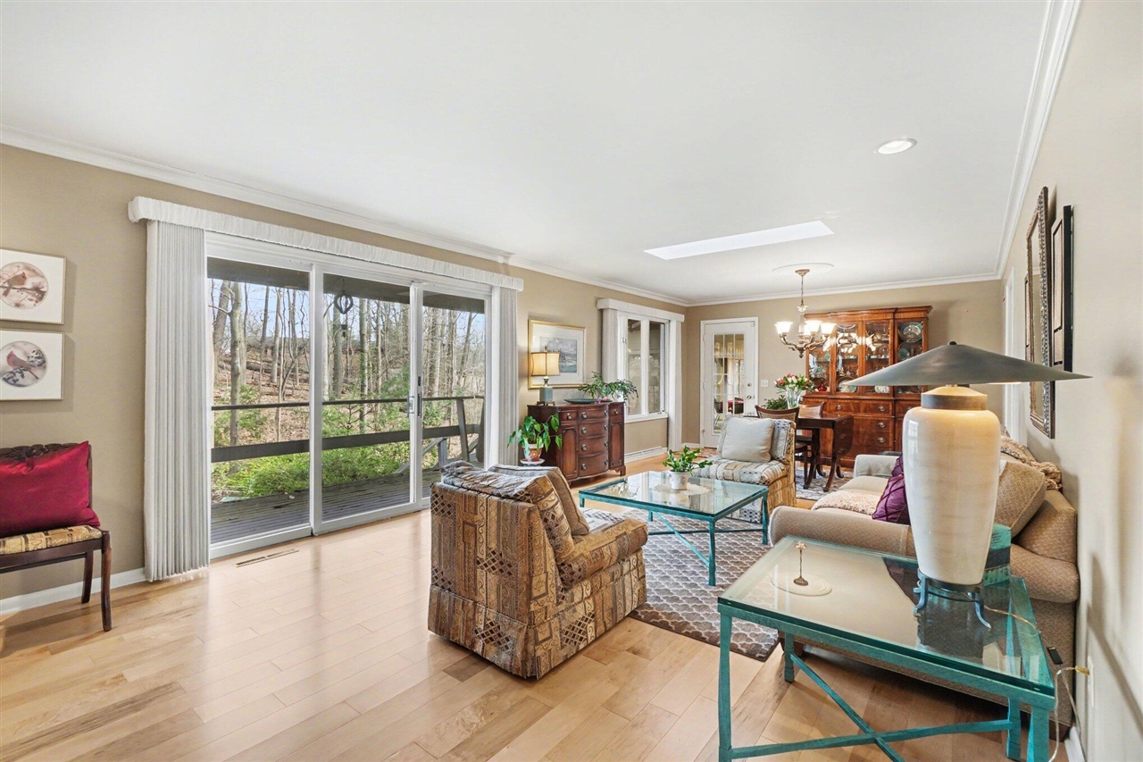 6200 Thunder Bluff Road, Kalamazoo, MI, 49009-9127