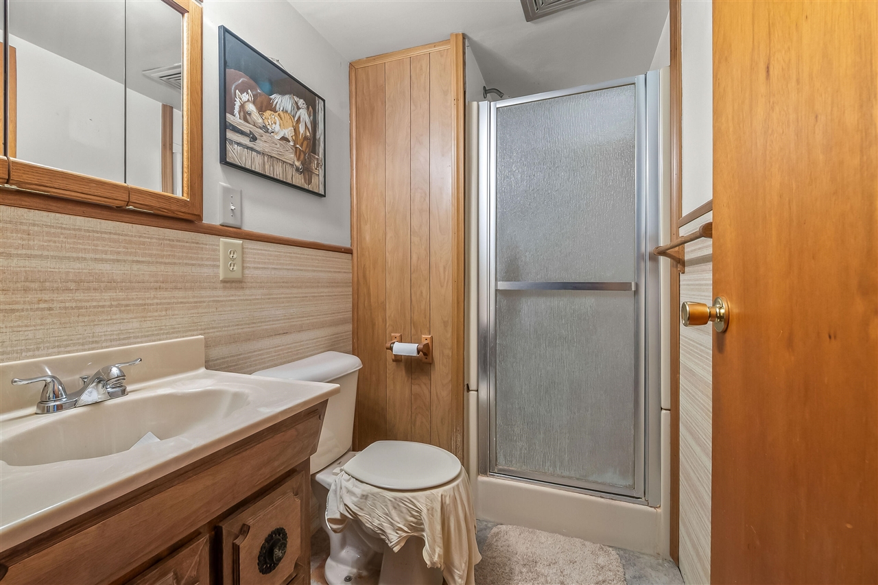 104 Mcclellan Street, Hillsdale, MI, 49242-1025